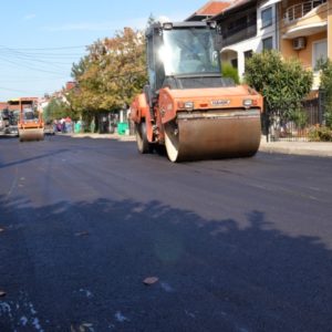 Втор слој асфалт е ставен на улицата „Максим Горки“