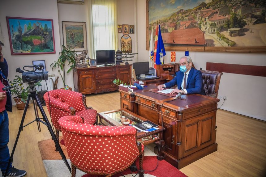 Градоначалникот Јаневски со Отчет за сработеното во трите години од мандатот