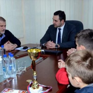 Шампионите од кикбокс клубот ТИМ ЗОРАН на прием во Општина Струмица кај Градоначалникот Костадин Костадинов