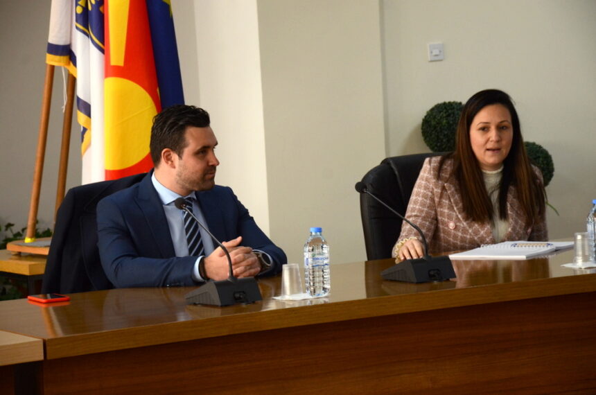 Градоначалникот Костадинов одржа средба со претставници на здруженијата на лица со попреченост