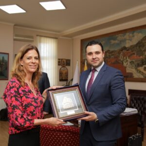 Градоначалникот Костадинов одржа средба со амбасадорката на Швајцарија