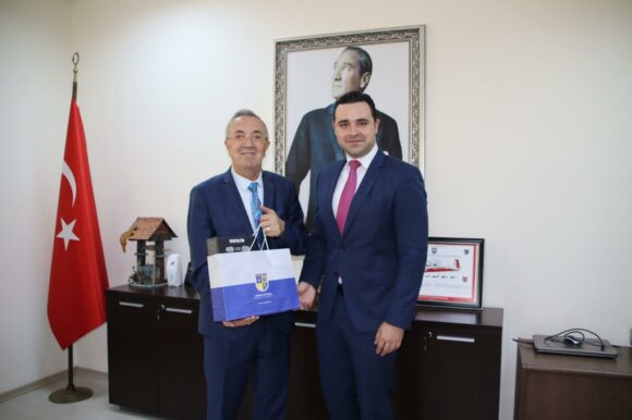 Делегација од Струмица предводена од градоначалникот Костадинов во посета на Турција