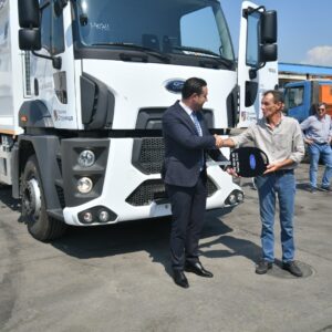 Општина Струмица набави ново специјално возило за смет
