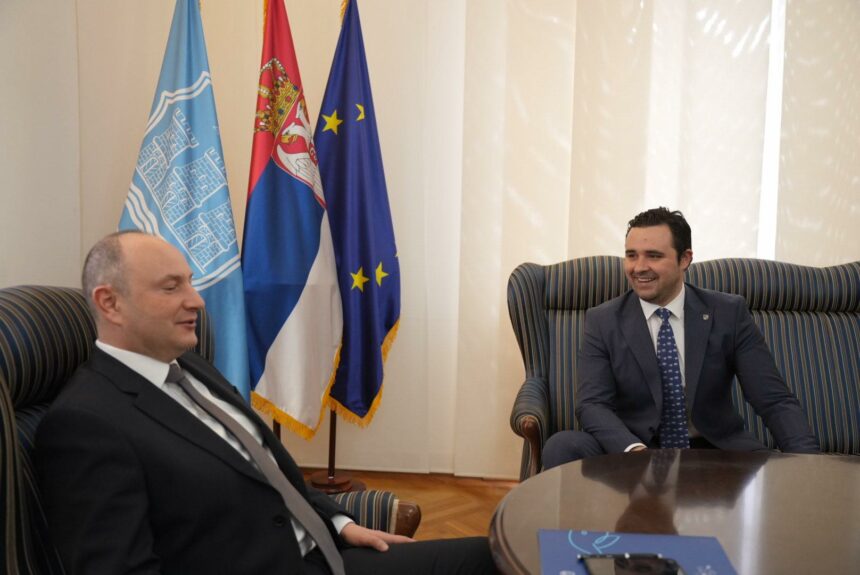 Посета кај градоначалникот на Нови Сад г‐дин Милан Ѓуриќ.