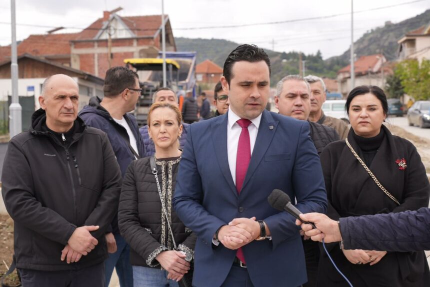 Денес започна асфалтирањето на улицата ,,Крушевска Република’’ во Струмица.