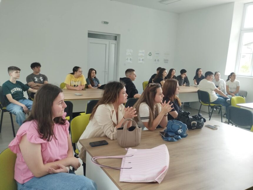 Заврши едукацијата на наставниот кадар и учениците од средните училишта за селекција на отпад и зачувување на постоечката опрема за отпад