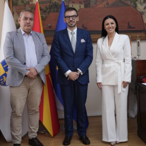 Амбасадорот на Италија во посета на општина Струмица: Поддршка за развојните проекти и одлична соработка
