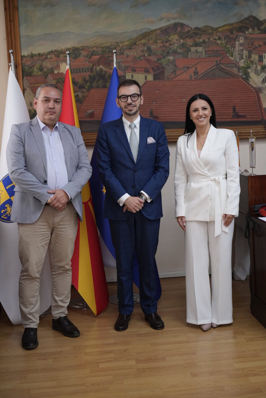 Амбасадорот на Италија во посета на општина Струмица: Поддршка за развојните проекти и одлична соработка
