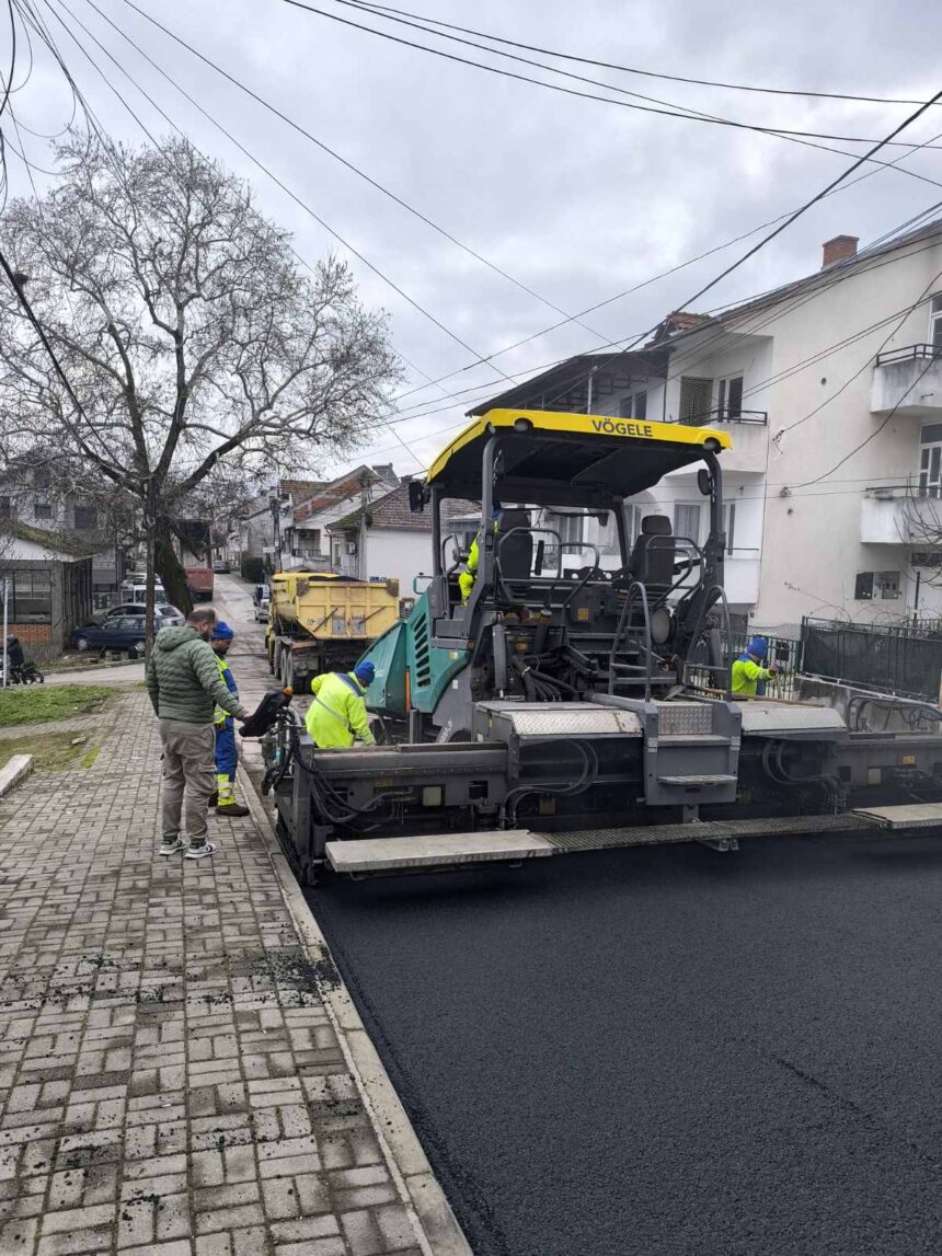 Втор слој асфалт на улицата „5-ти Ноември“ од Јаворот до црквата „Св. Кирил и Методиј“