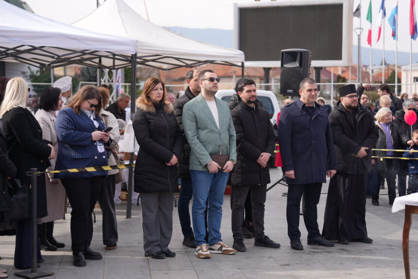 Струмица го прослави Чист понеделник со масовно учество и традиција