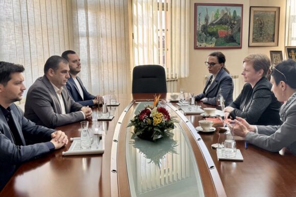 Градоначалнико Јанков одржа средба со германската амбасадорка Дрекслер Градоначалнико Јанков одржа средба со германската амбасадорка Дрекслер